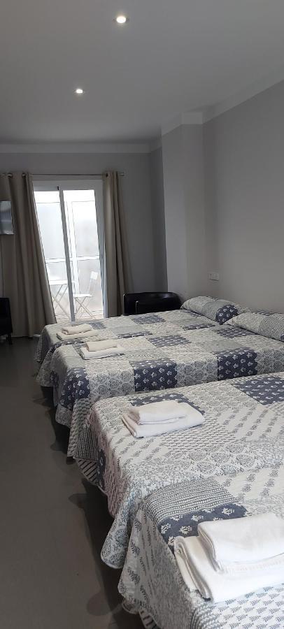 Hotel Hostal La Ermita Nerja Zewnętrze zdjęcie