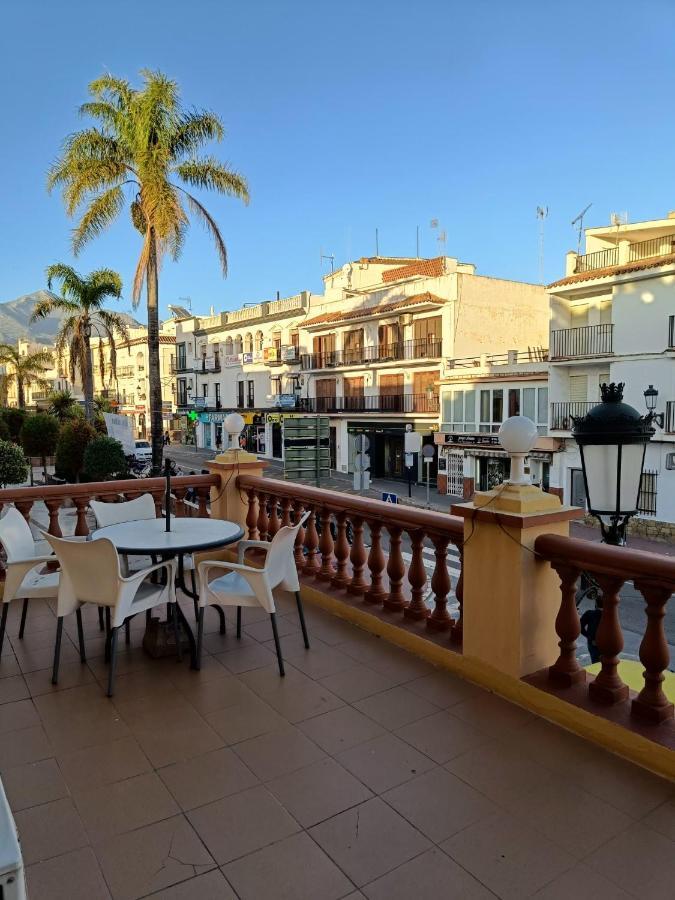 Hotel Hostal La Ermita Nerja Zewnętrze zdjęcie